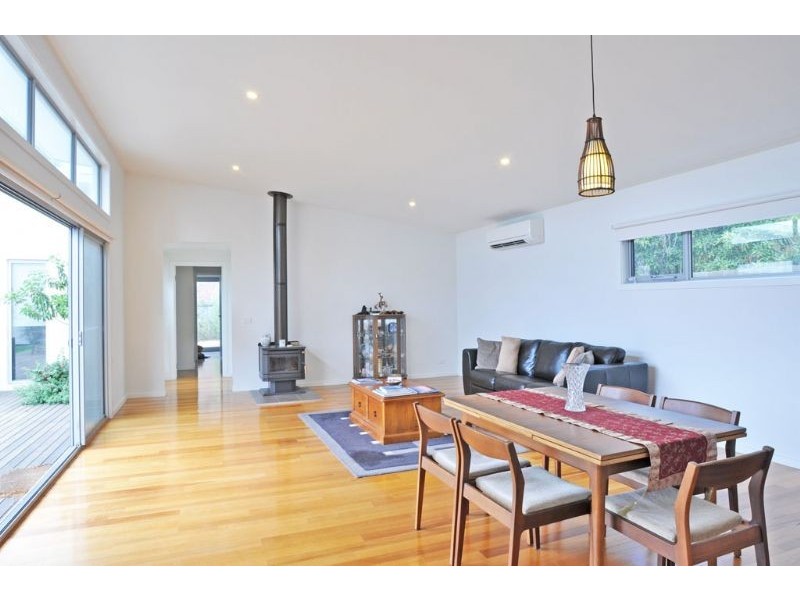 96 WOODLAND HEATH DRV, Inverloch VIC 3996