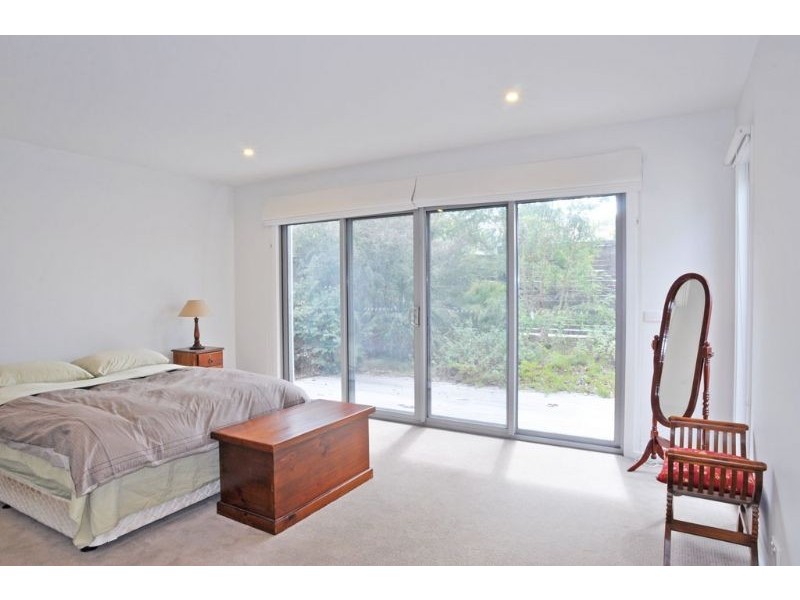 96 WOODLAND HEATH DRV, Inverloch VIC 3996