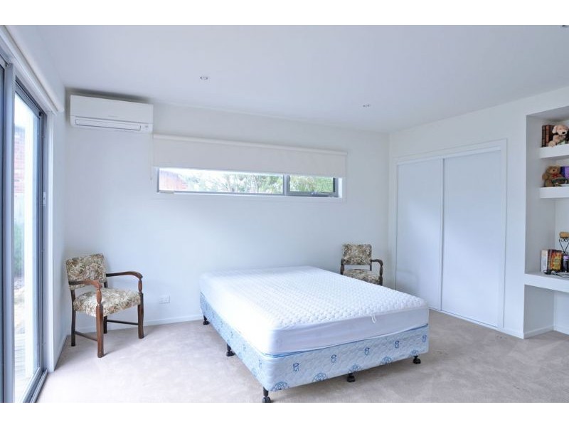 96 WOODLAND HEATH DRV, Inverloch VIC 3996
