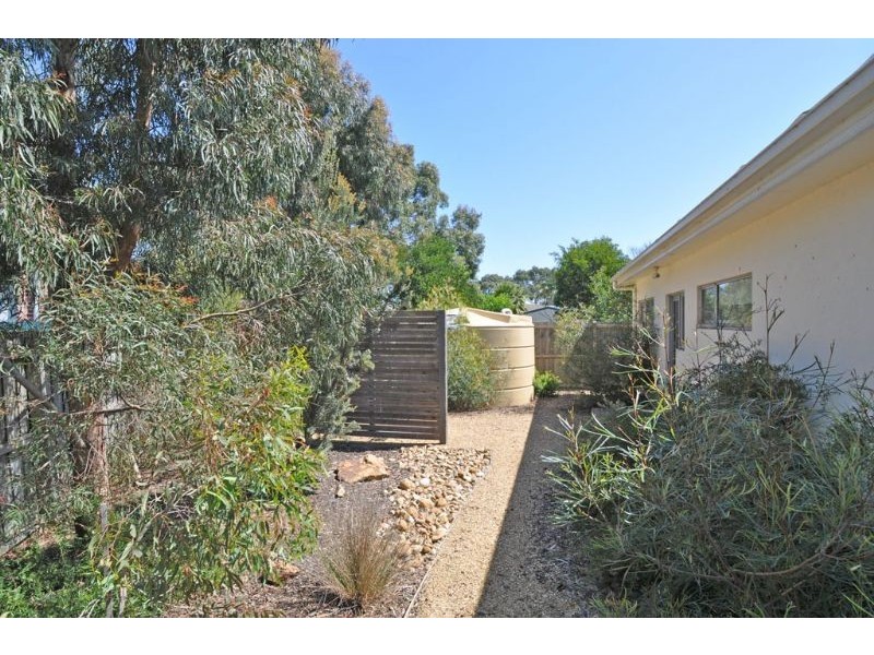 96 WOODLAND HEATH DRV, Inverloch VIC 3996