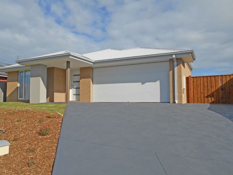 4 Lavender Place, Inverloch VIC 3996