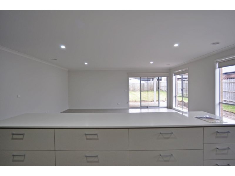 4 Lavender Place, Inverloch VIC 3996