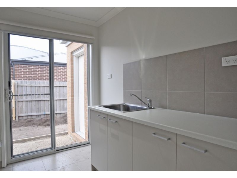 4 Lavender Place, Inverloch VIC 3996