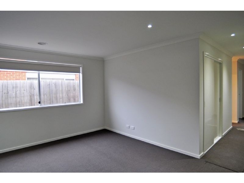 4 Lavender Place, Inverloch VIC 3996