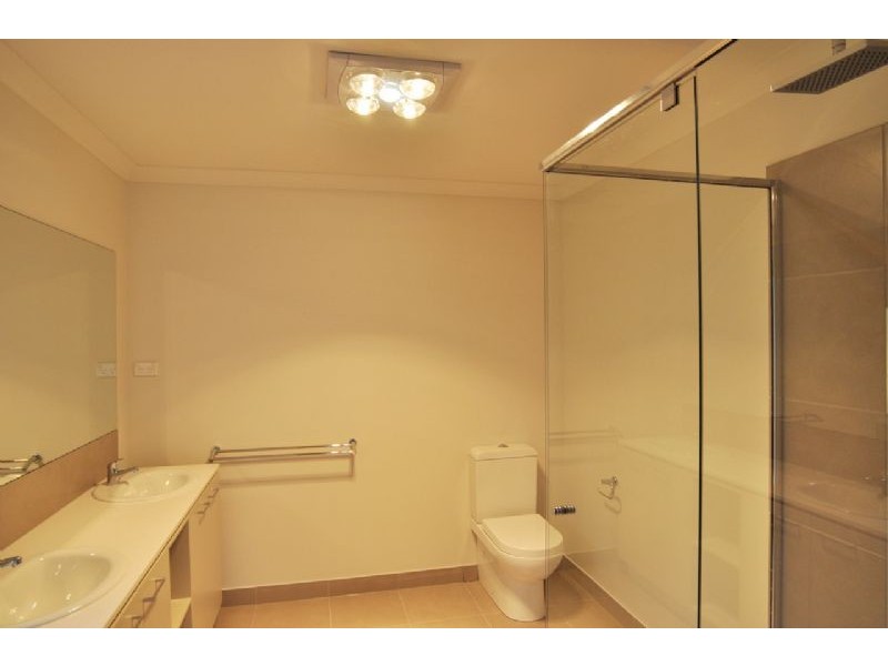 4 Lavender Place, Inverloch VIC 3996