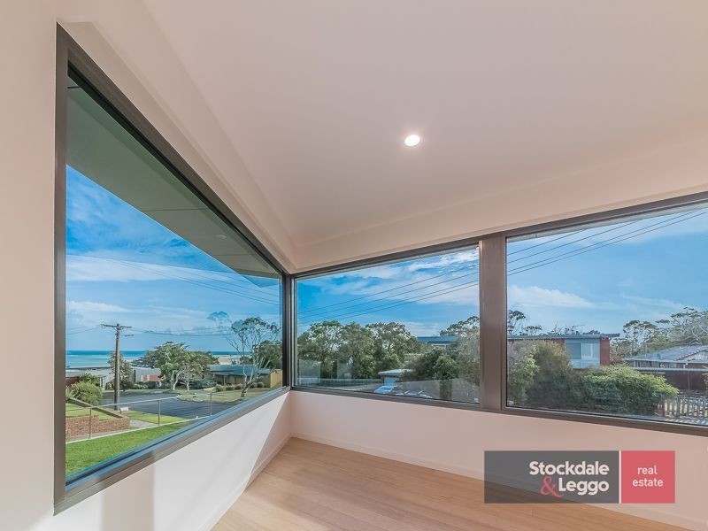 2 Holt Court, Inverloch VIC 3996