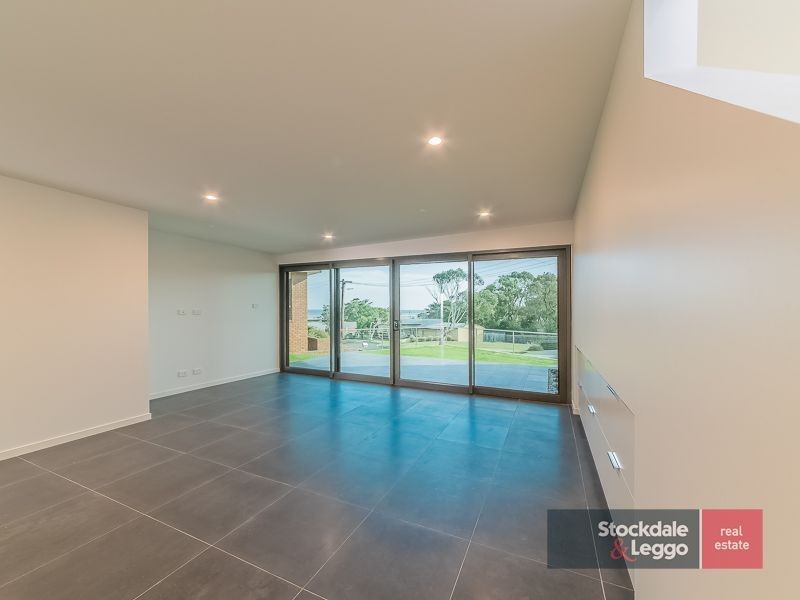 2 Holt Court, Inverloch VIC 3996