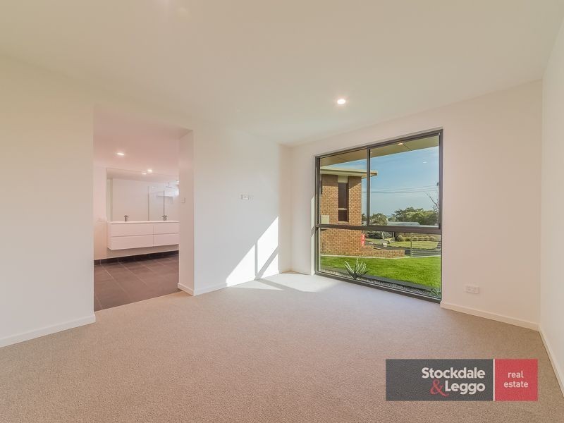 2 Holt Court, Inverloch VIC 3996