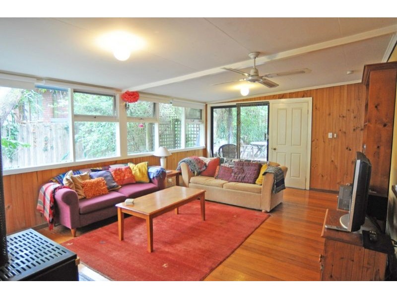 32 ABBOTT STREET, Inverloch VIC 3996