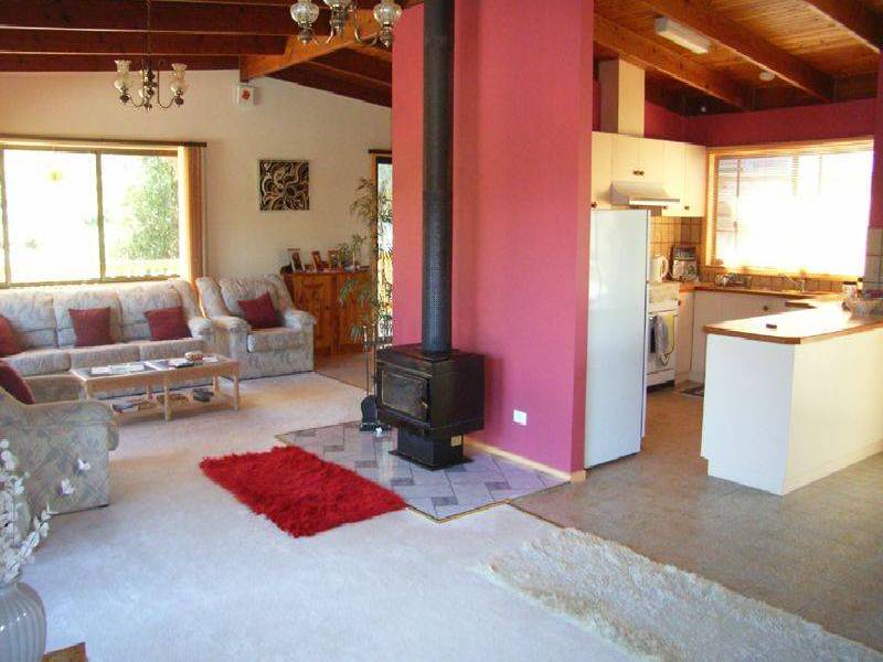 27 Wondaree Street, Rye VIC 3941