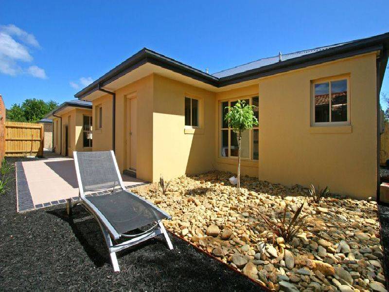 2/25-27 Ozone Street, Rye VIC 3941