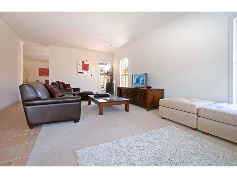 2/25-27 Ozone Street, Rye VIC 3941