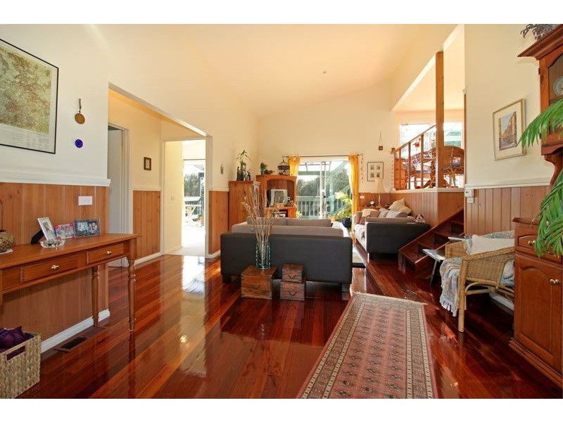 6 Nalong Street, Rye VIC 3941