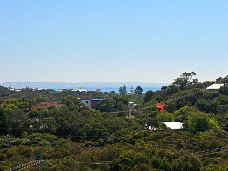 21 Woomera Street, Rye VIC 3941