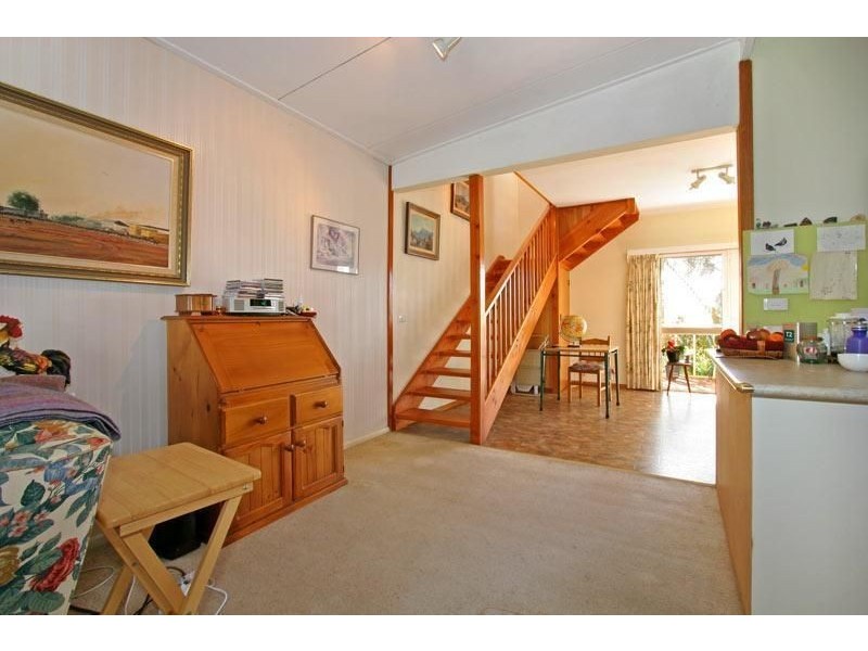 6 Sinclair Avenue, Rye VIC 3941