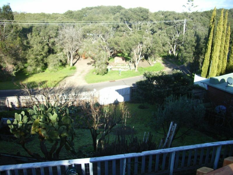 10 Mannana Street , Rye VIC 3941