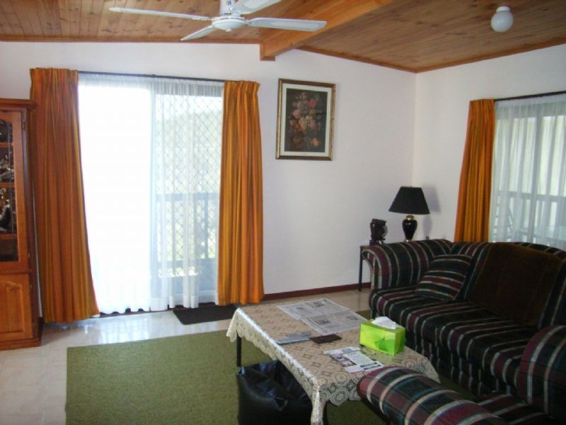 10 Mannana Street , Rye VIC 3941