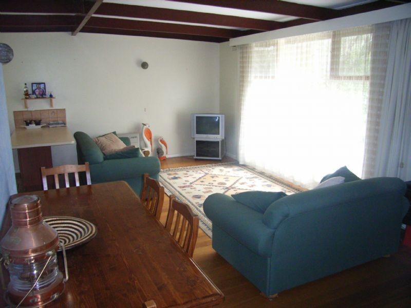 6 Roberts Street, Rye VIC 3941