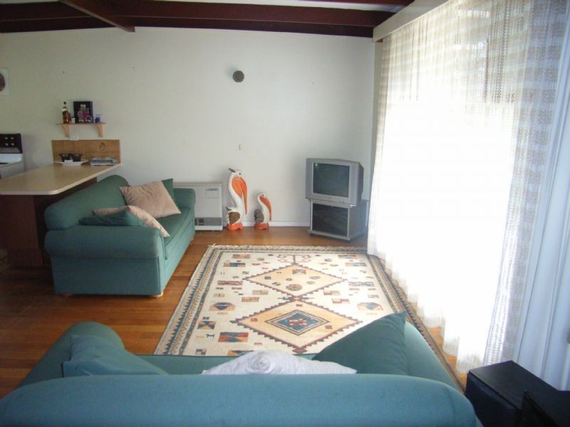 6 Roberts Street, Rye VIC 3941