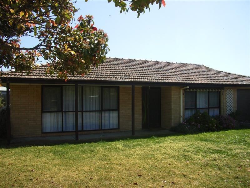 28 Meadow Avenue, Rye VIC 3941