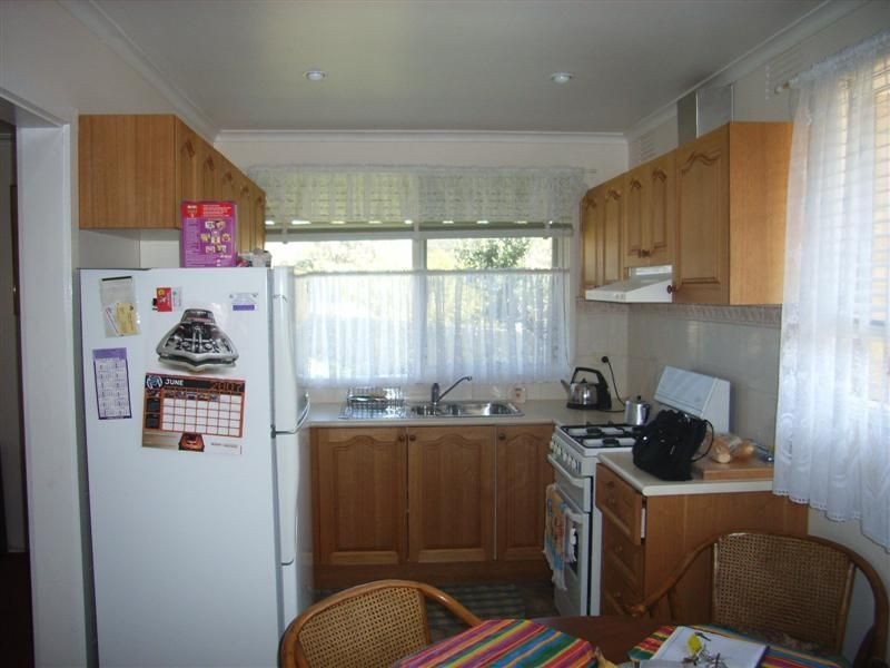 28 Meadow Avenue, Rye VIC 3941