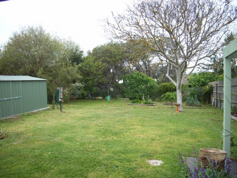 89 Preston Street, Rye VIC 3941