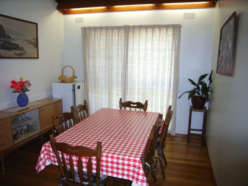 16 Carlton Court, Rye VIC 3941