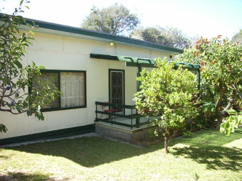 8 Bell Street, Blairgowrie VIC 3942