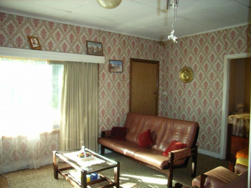 8 Bell Street, Blairgowrie VIC 3942