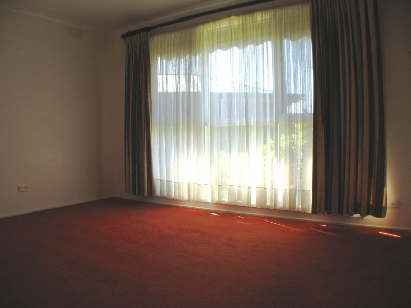 28 Meadow Avenue, Rye VIC 3941