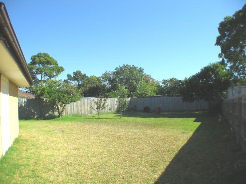 28 Meadow Avenue, Rye VIC 3941