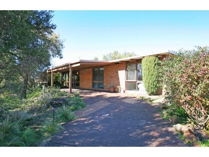 2 Monomeith Street, Rye VIC 3941