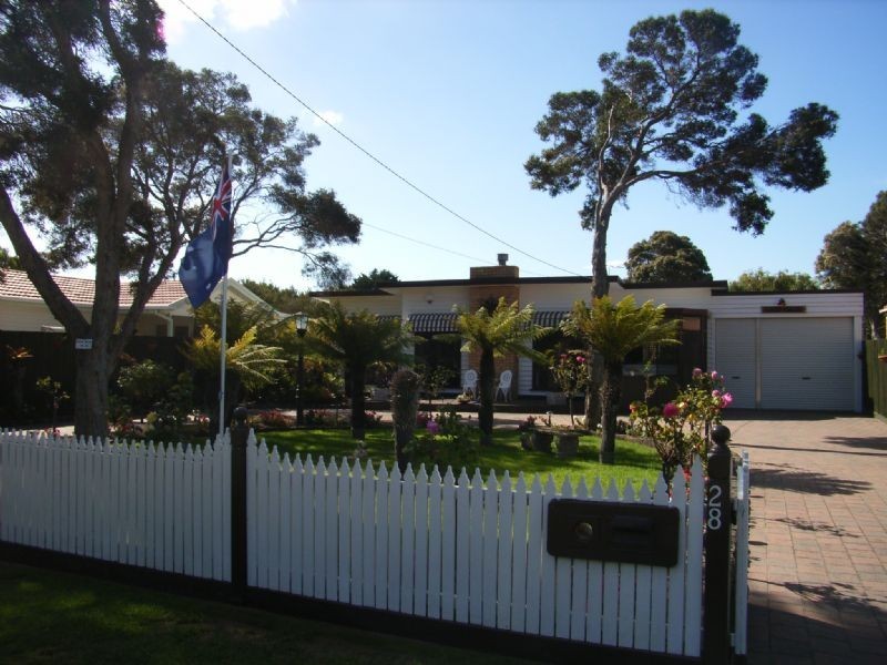 28 Richardson Street, Rye VIC 3941