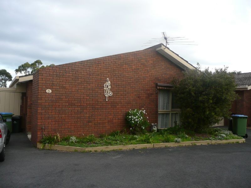 3/9 Cootamundra Avenue, Rosebud West VIC 3940