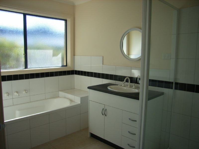 11 Sherwood Forest Drive, Rye VIC 3941