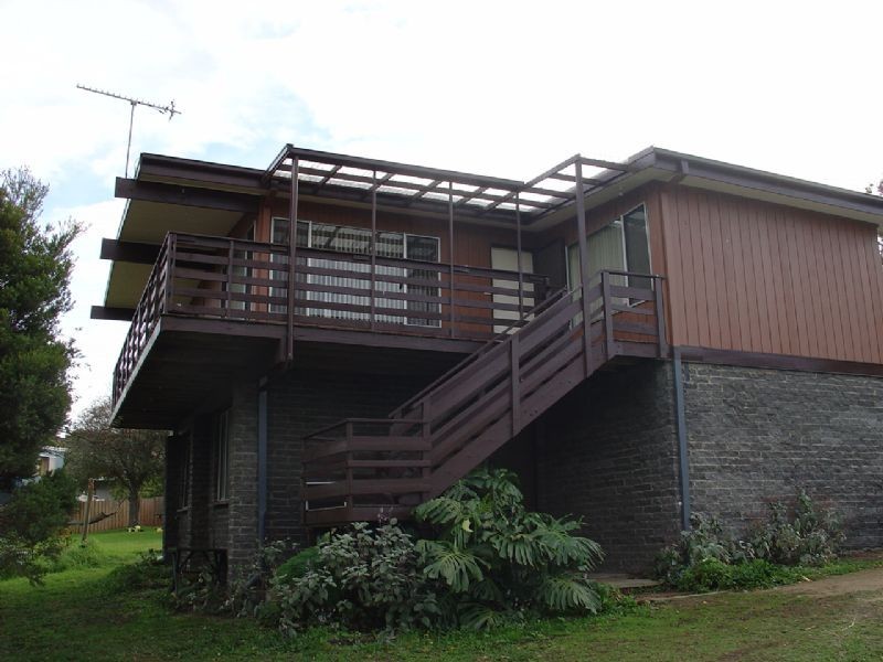 6 Omuna Court, Safety Beach VIC 3936