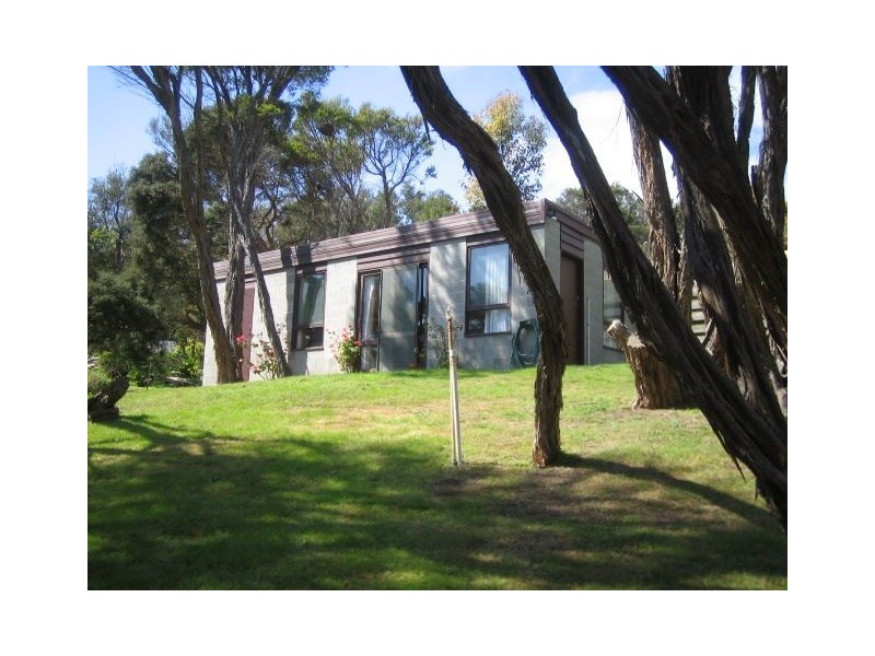 6 Roberts St, Rye VIC 3941