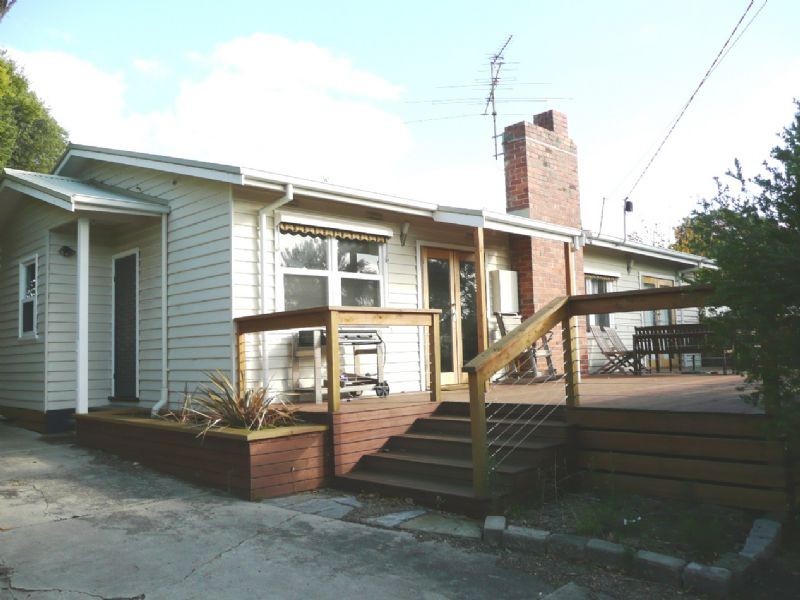 31 Charles Street, Rye VIC 3941