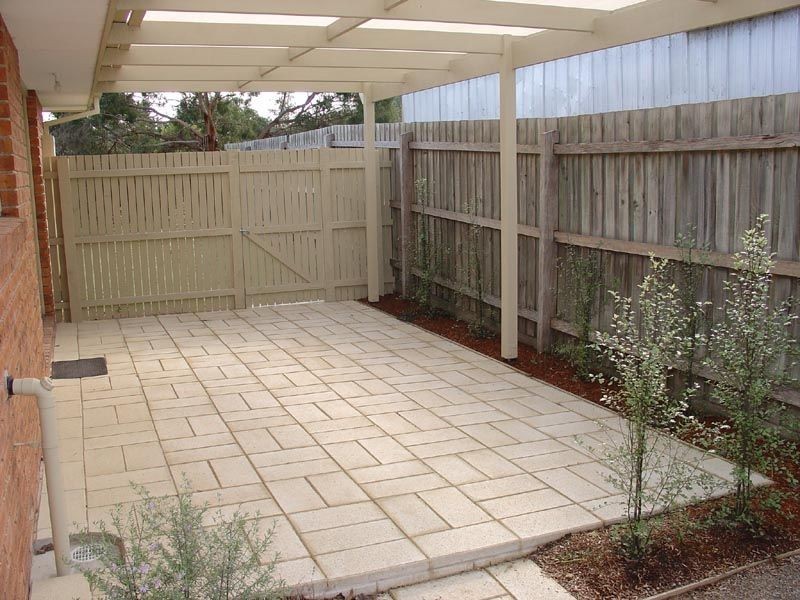 17 Cook Avenue, Rosebud VIC 3939