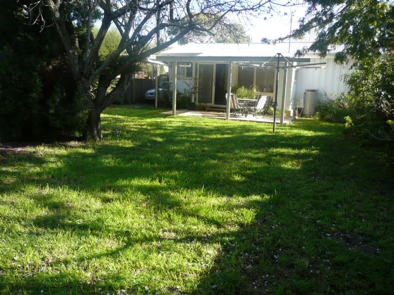 131 Spray Street, Rosebud VIC 3939