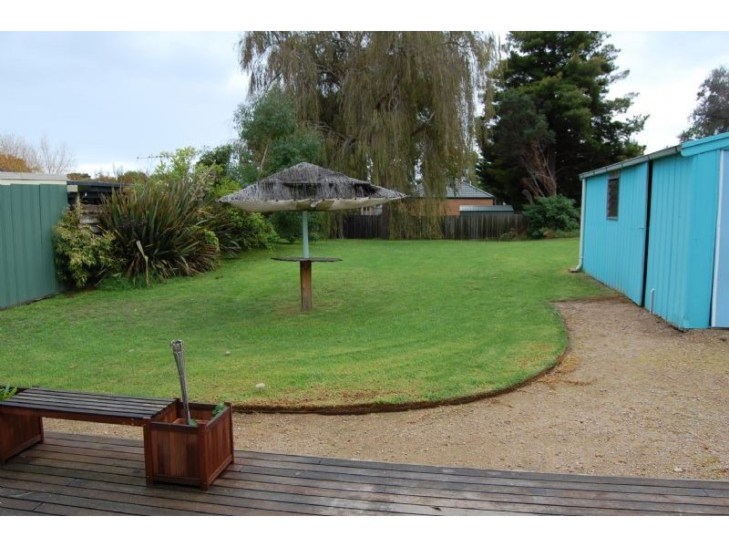 12 Eureka Street, Rye VIC 3941