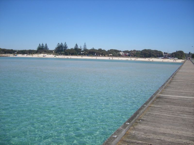 4/14 SULLIVAN STREET, Rye VIC 3941