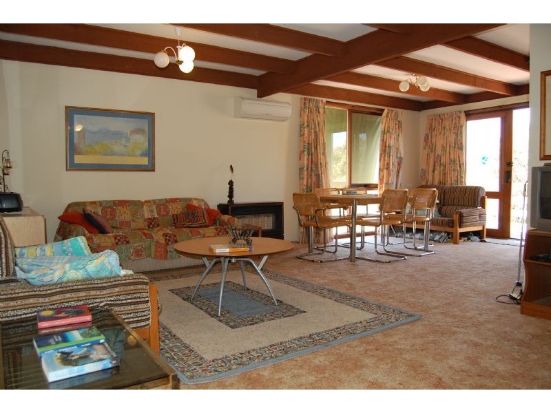 9 Peter Street, Rye VIC 3941