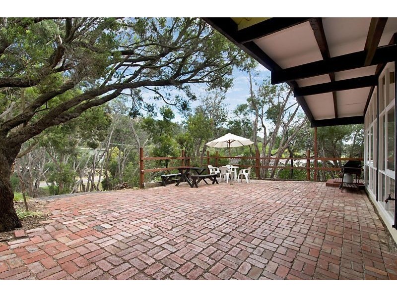 21 Valley Drive, Rye VIC 3941