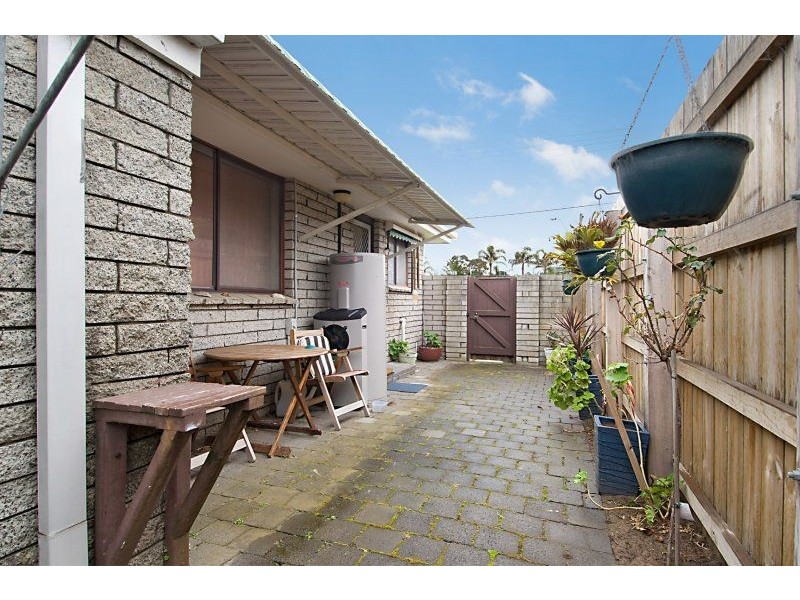 1/6 Nelson Street, Rye VIC 3941