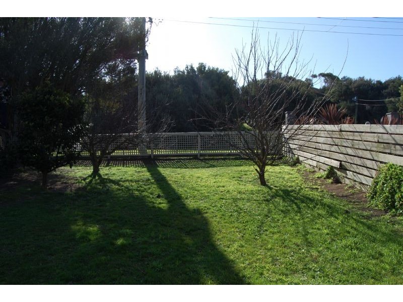 27 Fairhills Drive, Rye VIC 3941