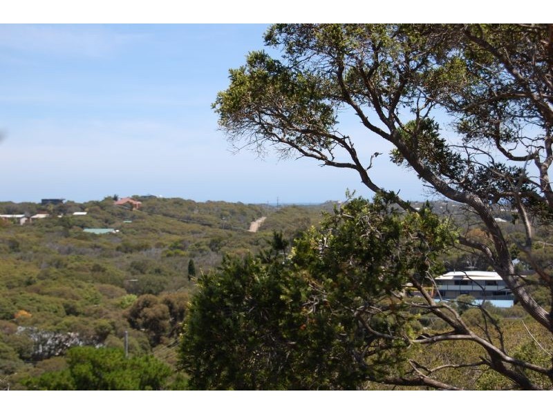 13 Nalong Street, Rye VIC 3941