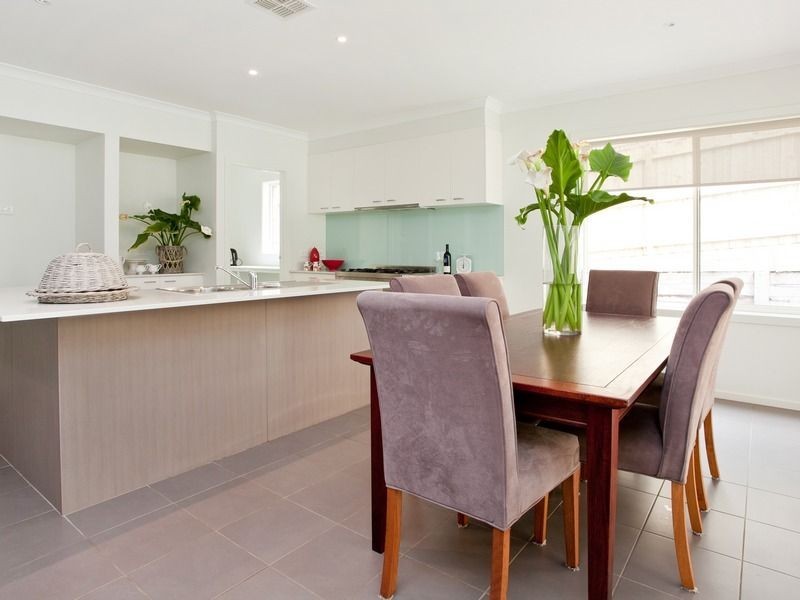 10 Ford Street, Rye VIC 3941