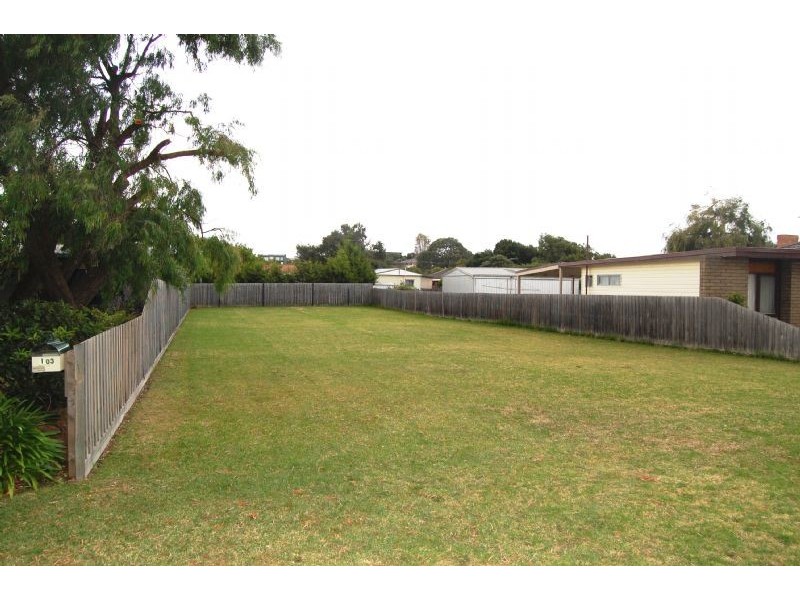 105 John Street, Tootgarook VIC 3941