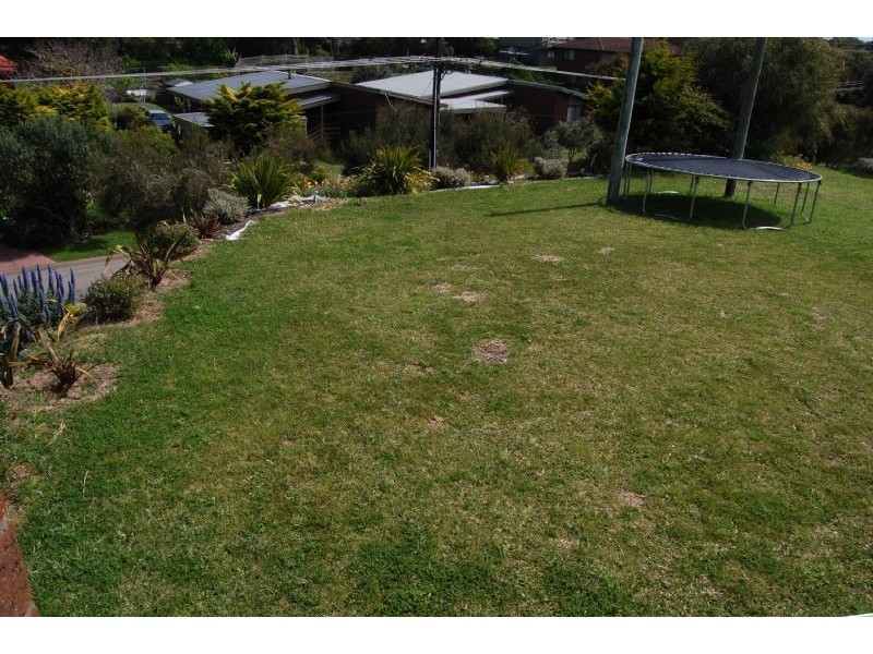 8 Egerton Street, Blairgowrie VIC 3942